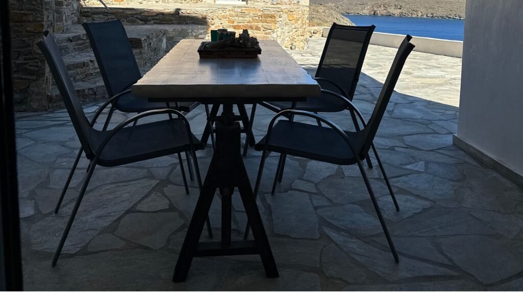 xenonas-kythnos-exoteriko